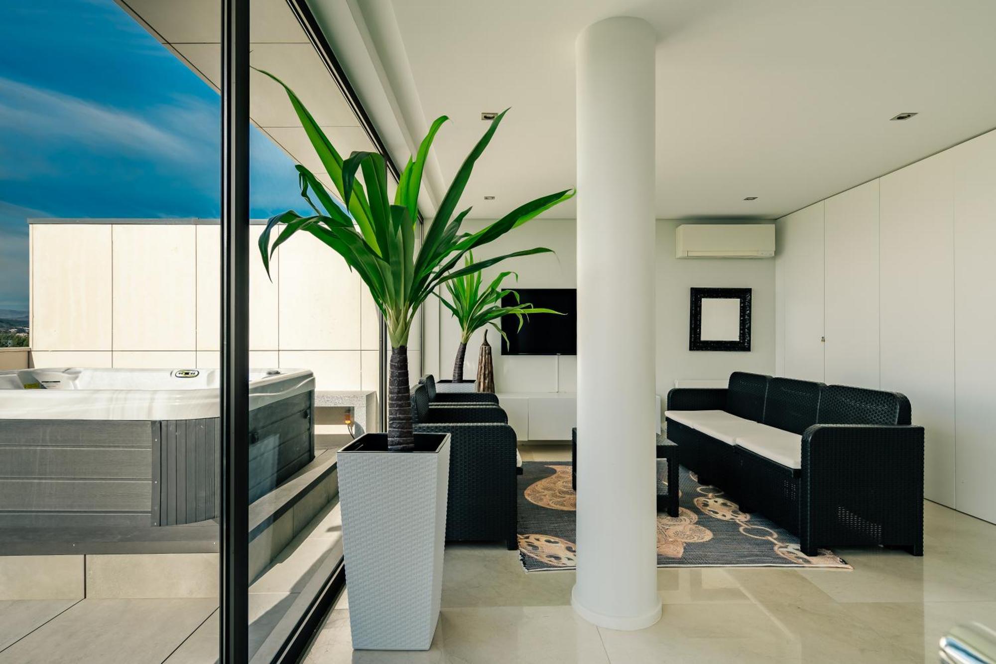 River Town View - Luxury Apartment With Jacuzzi On Terrace Виана-ду-Каштелу Экстерьер фото